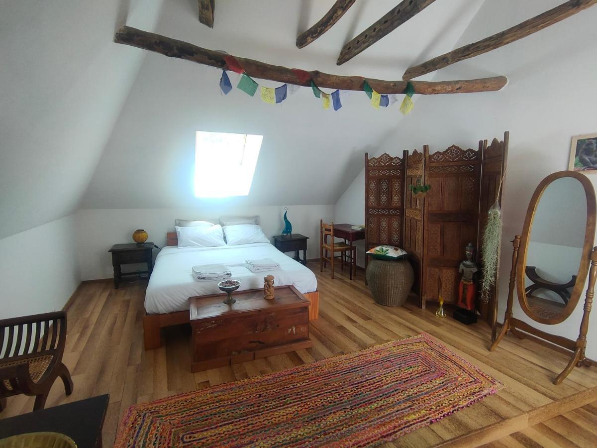 Chambres D'Hotes Les Chatougoulis Les Bordes-sur-Lez Exterior photo